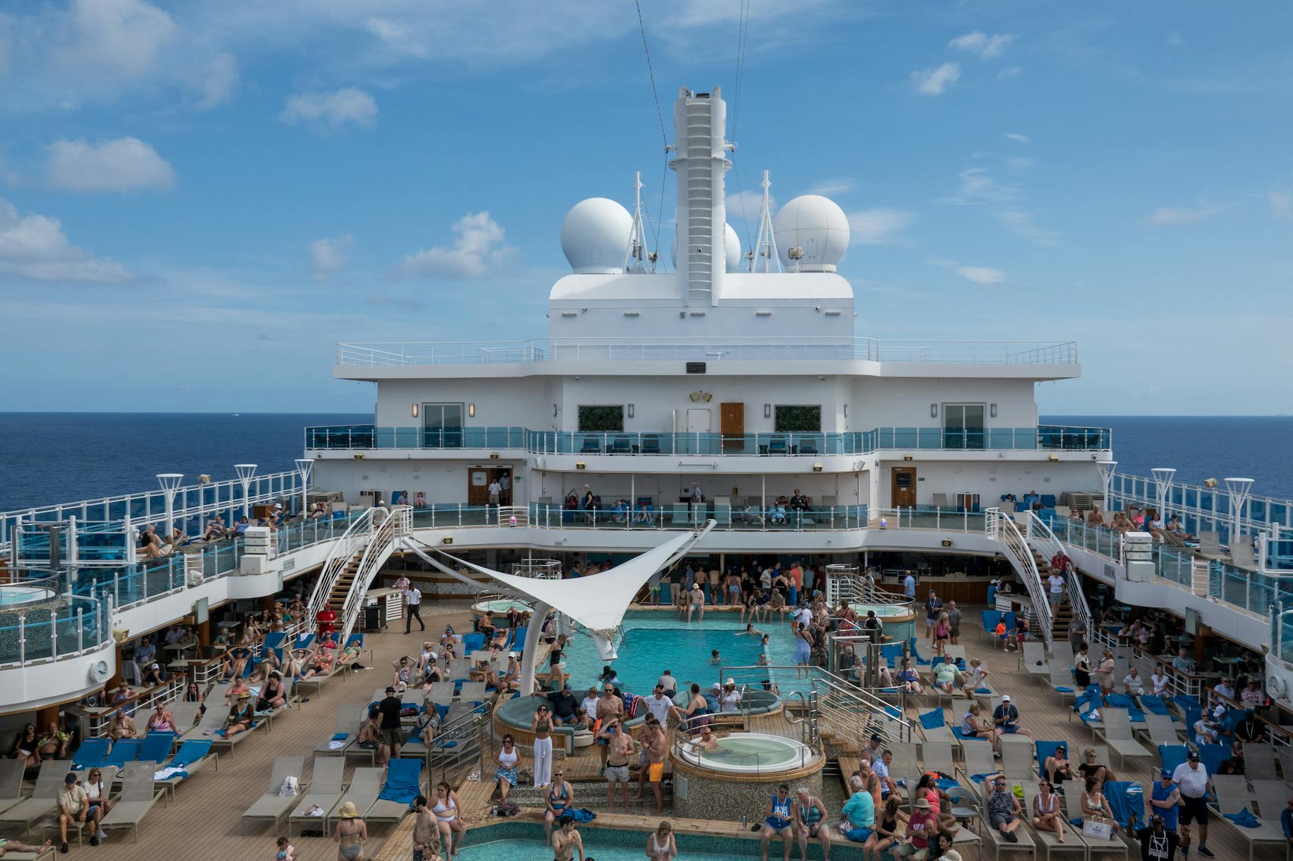Carnival Vista